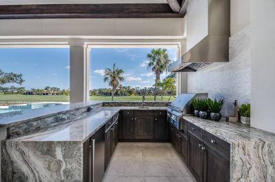 Outdoor Kitchen Remodeling in Pearland, TX
